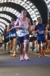 BIB: 42458, 40914
                            <button type="button" onclick="openModal(20268273)" class="btn btn-primary btn-sm float-right btn-popup" data-toggle="modal" data-target=".modal-high-quality">
                        <i class="fas fa-shopping-cart"></i> Add to Cart
                    </button>
                                            <button type="button" onclick="isThisMe(20268273, true)" class="btn btn-success btn-sm float-right btn-popup btn-isme hidden" data-toggle="tooltip" data-placement="bottom" title="นี่คือรูปของคุณใช่ไหม คลิกที่นี่เพื่อเอาเข้าอัลบั้ม">
                        <i class="fas fa-plus"></i> Add to album
                    </button>
                    <button type="button" onclick="isThisMe(20268273, false)" class="btn btn-warning btn-sm float-right btn-popup btn-isnotme hidden">
                        <i class="fas fa-ban"></i> Remove from album
                    </button>